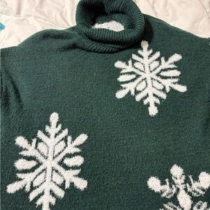 cupcakes & cashmere Forest Green Turtleneck Sweater